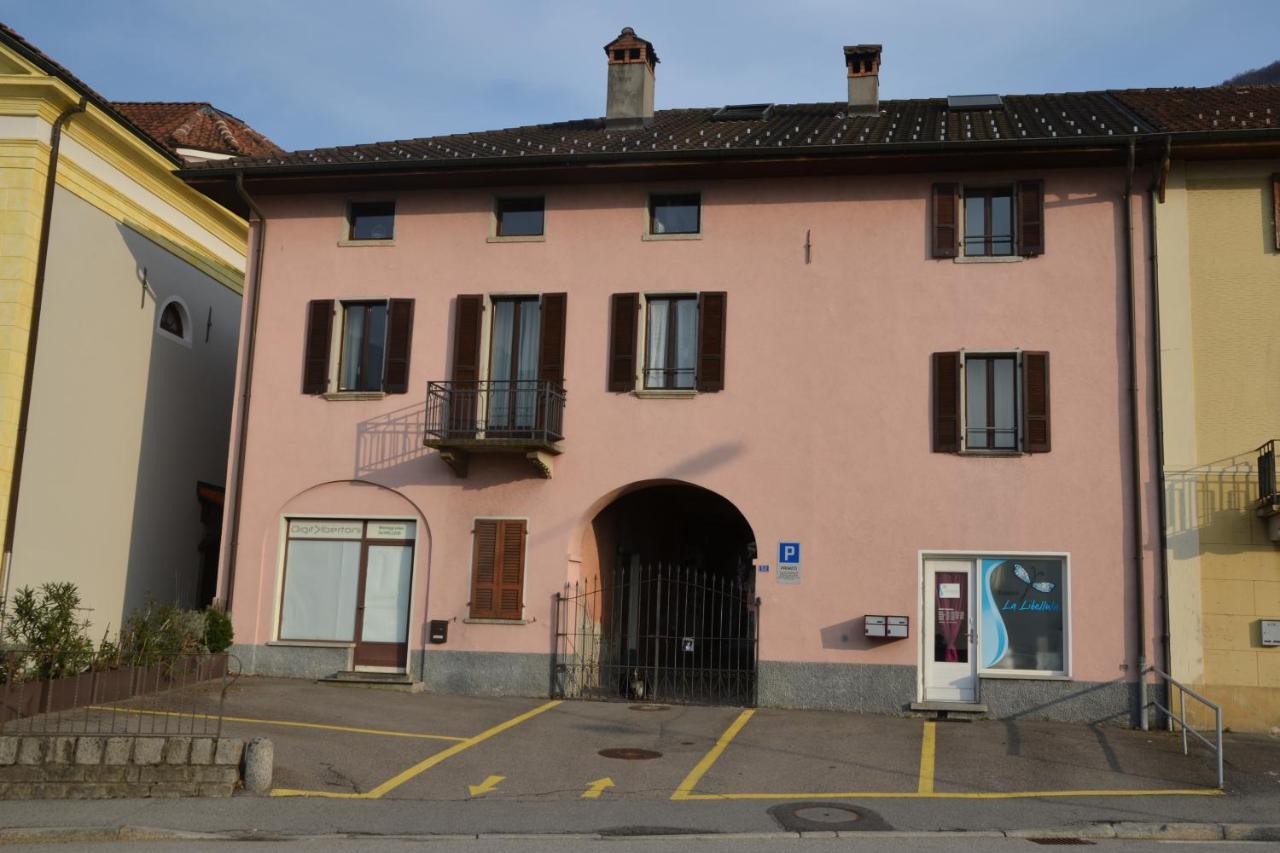 Bed and Breakfast Antica Sosta Dei Viandanti Cadenazzo Экстерьер фото